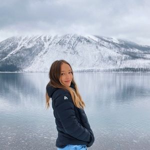 Meet your Posher, Emily